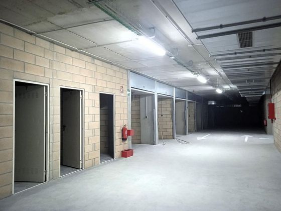 Foto 2 de Garaje en venta en Ermua de 17 m²