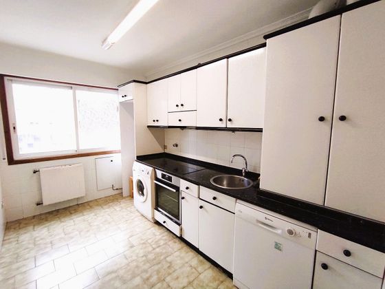 Foto 2 de Pis en venda a Eibar de 3 habitacions amb garatge i ascensor