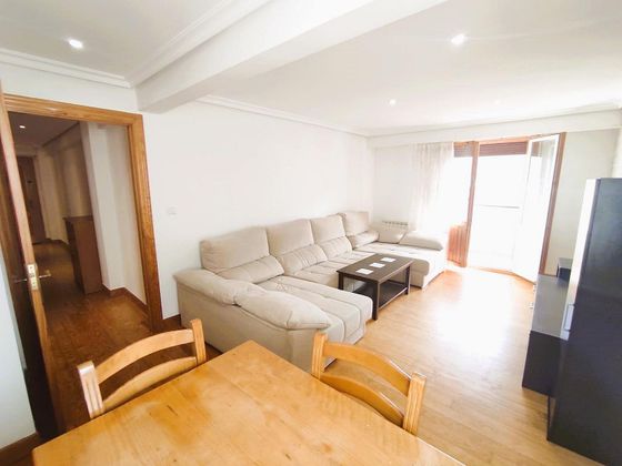 Foto 1 de Pis en venda a Eibar de 2 habitacions amb balcó