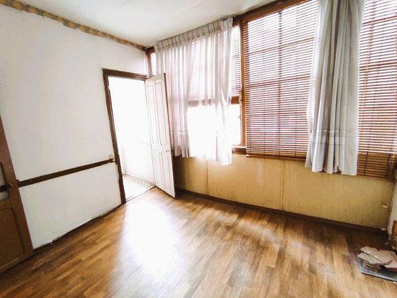 Foto 2 de Pis en venda a Eibar de 5 habitacions i 79 m²