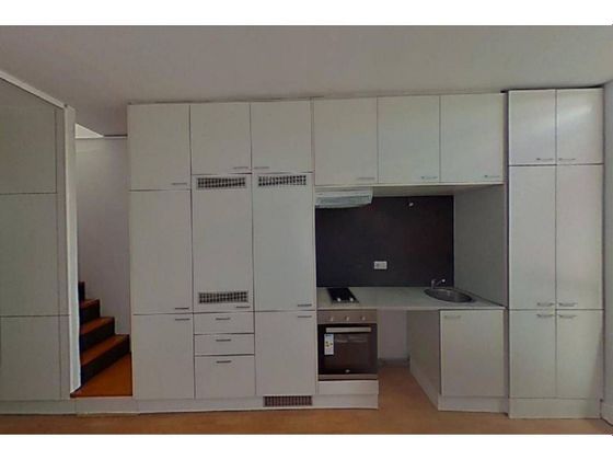 Foto 2 de Dúplex en venta en Gràcia de 2 habitaciones con terraza y garaje