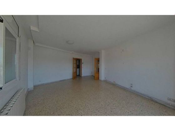 Foto 2 de Piso en venta en Centre - Sabadell de 4 habitaciones con terraza y garaje