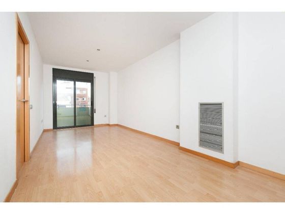 Foto 1 de Pis en venda a Sant Pere Nord de 3 habitacions amb balcó i ascensor