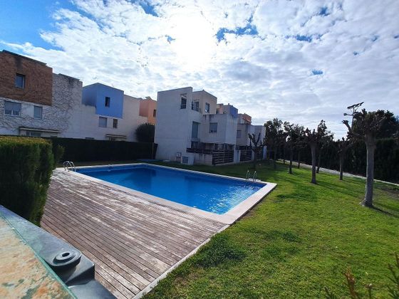 Foto 1 de Casa en venda a Centro - San Vicente del Raspeig/Sant Vicent del Raspeig de 3 habitacions amb terrassa i piscina