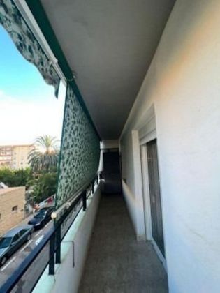Foto 2 de Pis en venda a Virgen del Remedio de 2 habitacions amb terrassa i balcó