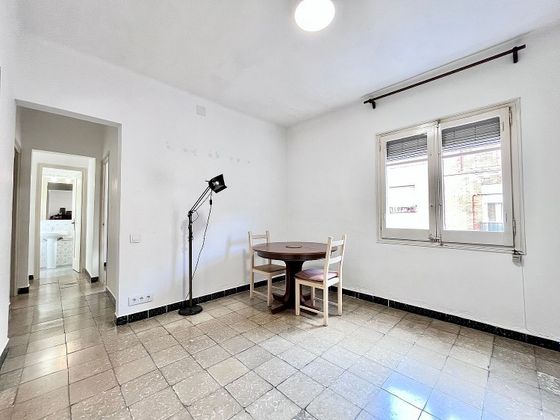 Foto 2 de Pis en venda a calle Puig Castellar de 3 habitacions amb terrassa i balcó