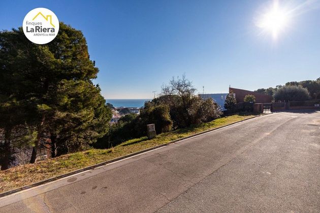 Foto 2 de Venta de terreno en Arenys de Mar de 879 m²