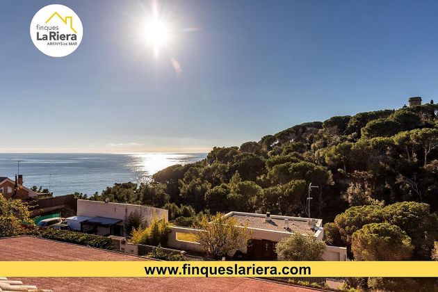 Foto 1 de Venta de chalet en Arenys de Mar de 5 habitaciones con terraza y piscina