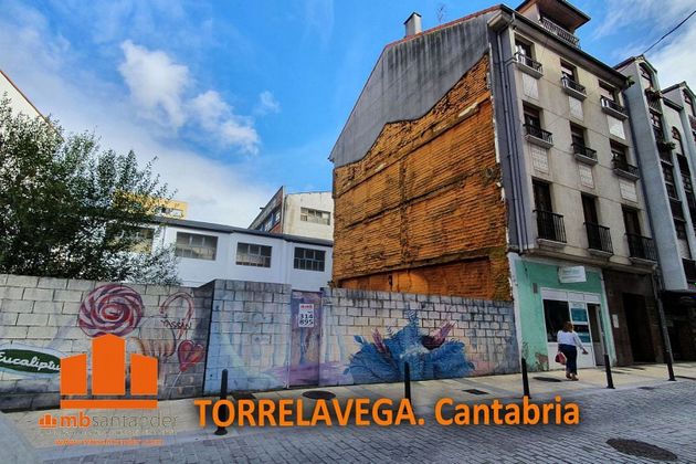 Foto 1 de Terreny en venda a Centro - Torrelavega de 113 m²