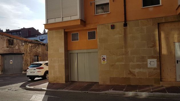 Foto 2 de Garatge en venda a calle Ebro de 36 m²