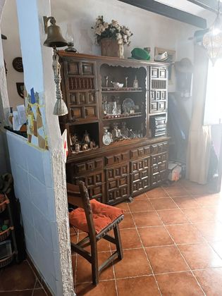 Foto 1 de Casa adossada en venda a Oliva pueblo de 4 habitacions amb terrassa