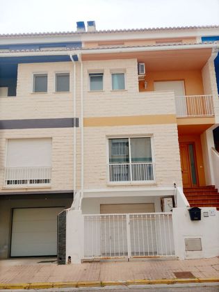 Foto 2 de Casa adossada en venda a Villalonga de 3 habitacions amb terrassa i garatge