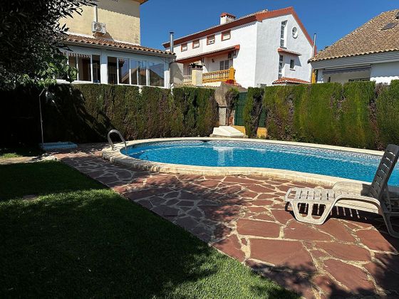 Foto 2 de Casa en venta en Playa de Gandia de 3 habitaciones con terraza y piscina