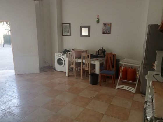 Foto 1 de Venta de piso en calle Florista de 1 habitación y 65 m²