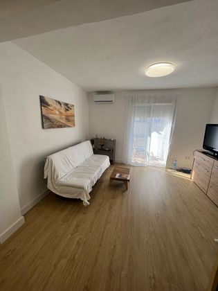Foto 2 de Pis en venda a calle Oliva de 2 habitacions amb balcó i aire acondicionat