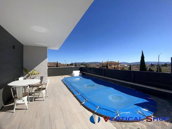 Foto 1 de Venta de chalet en Caudete de 4 habitaciones con terraza y piscina