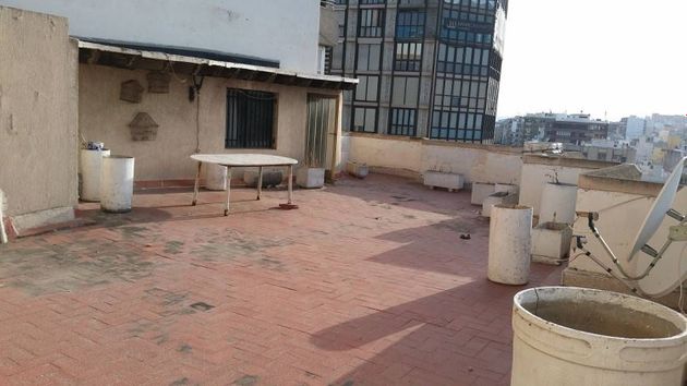 Foto 2 de Venta de ático en Mercado de 4 habitaciones con terraza y aire acondicionado
