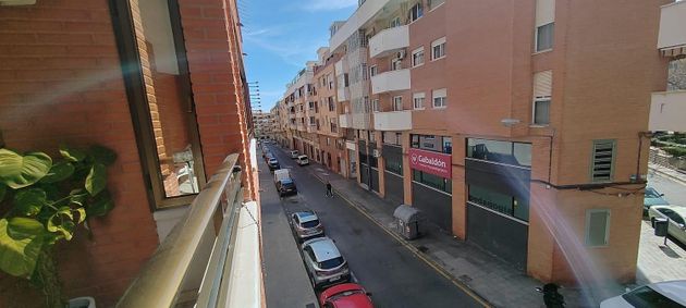 Foto 2 de Piso en venta en Altozano - Conde Lumiares de 4 habitaciones con terraza y garaje