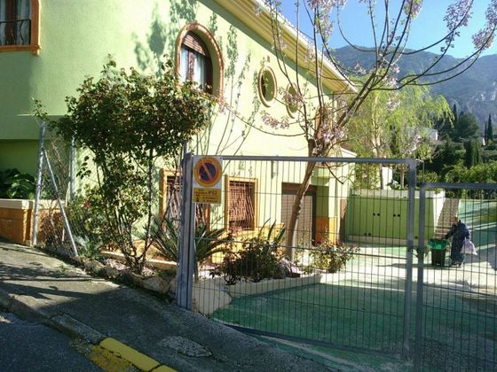 Foto 1 de Casa en venda a Beniatjar de 5 habitacions amb balcó i aire acondicionat