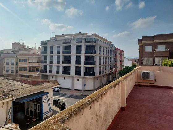Foto 1 de Pis en venda a Monforte del Cid de 4 habitacions amb terrassa i garatge