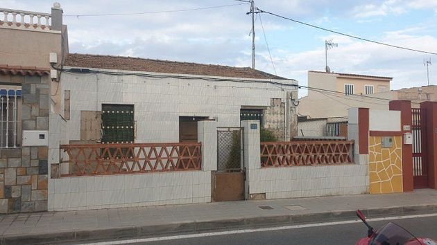 Foto 1 de Casa en venda a Rabasa de 3 habitacions amb terrassa