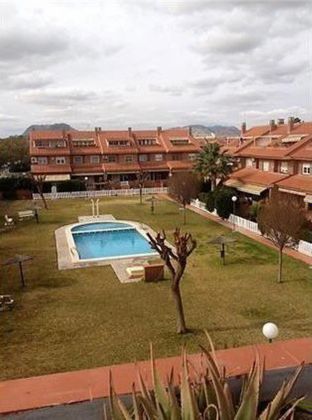 Foto 1 de Casa en venda a Haygon - Universidad de 4 habitacions amb terrassa i piscina