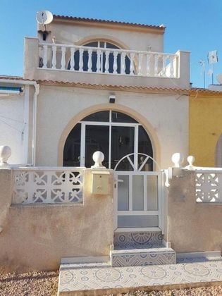 Foto 1 de Casa en venda a La Siesta - El Salado - Torreta de 4 habitacions amb terrassa