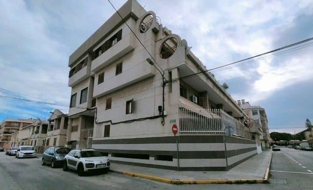 Foto 1 de Venta de piso en Almoradí de 3 habitaciones con terraza y garaje