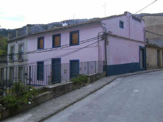 Foto 1 de Casa en venda a Vall de Gallinera de 3 habitacions amb terrassa i garatge