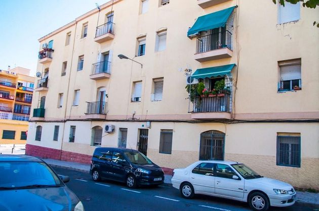 Foto 2 de Pis en venda a Lo Morant- San Nicolás de Bari de 3 habitacions amb balcó
