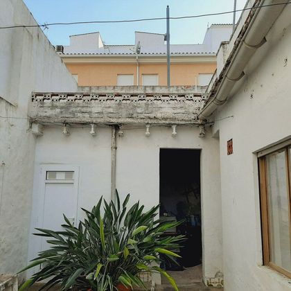 Foto 1 de Casa en venda a Pego de 4 habitacions amb terrassa i garatge