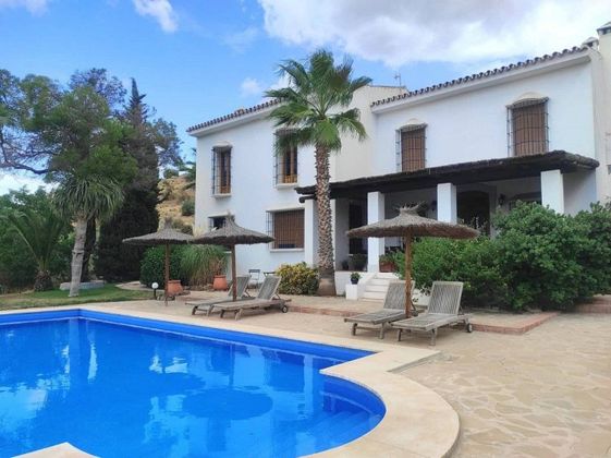 Foto 1 de Local en venda a Álora amb terrassa i piscina