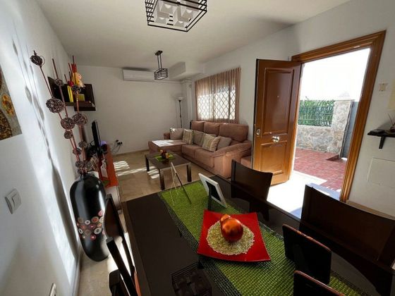 Foto 2 de Venta de piso en Benalmádena pueblo de 2 habitaciones con terraza y garaje