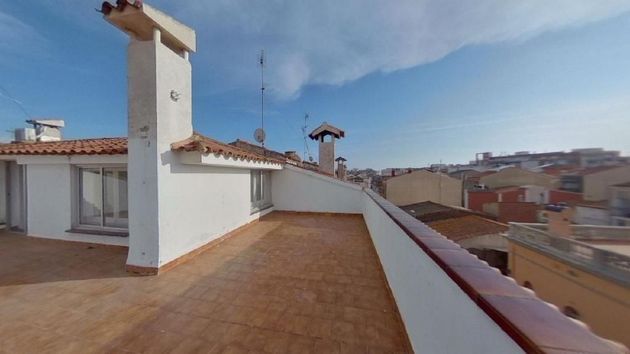 Foto 2 de Dúplex en venta en Centre - Pineda de Mar de 5 habitaciones con terraza y balcón
