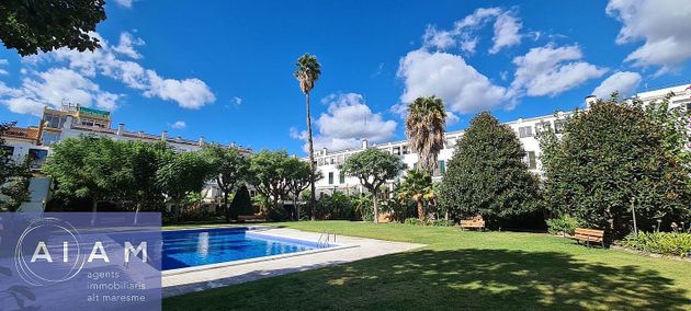 Foto 2 de Casa en venda a Calella de 7 habitacions amb terrassa i piscina