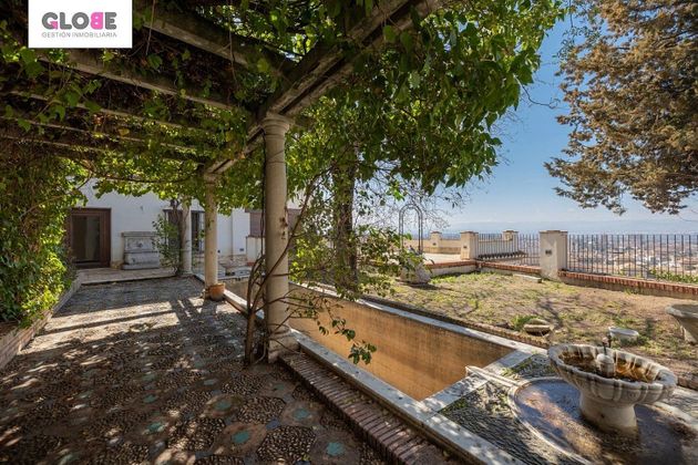Foto 1 de Venta de chalet en Albaicín de 5 habitaciones con terraza y jardín