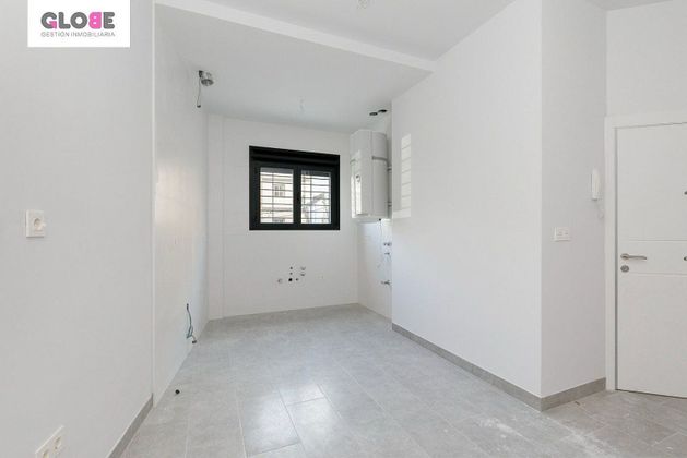 Foto 2 de Dúplex en venda a Calahonda de 2 habitacions amb terrassa i ascensor