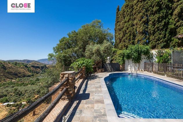 Foto 2 de Casa en venda a Nigüelas de 4 habitacions amb terrassa i piscina