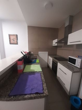 Foto 2 de Venta de piso en Alaquàs de 2 habitaciones con garaje y aire acondicionado