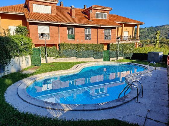 Foto 1 de Ático en venta en barrio El Soito de 2 habitaciones con terraza y piscina