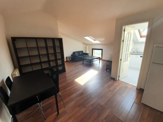 Foto 2 de Piso en alquiler en Casco Urbano de 1 habitación con muebles y aire acondicionado