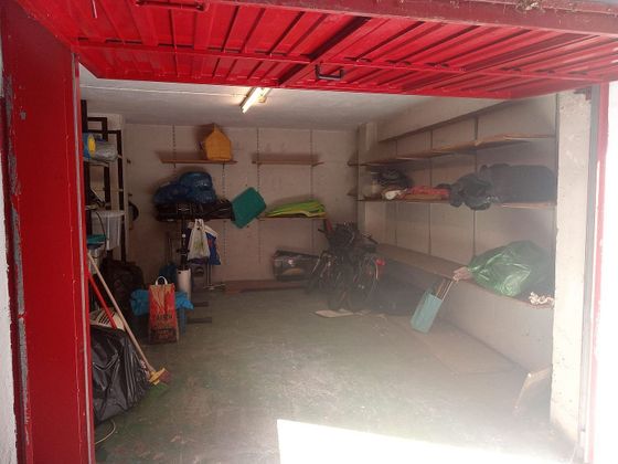 Foto 2 de Venta de garaje en Gros de 20 m²