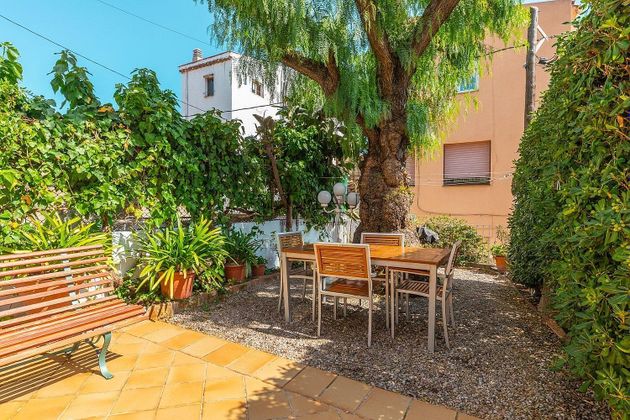 Foto 2 de Casa en venda a Masnou de 6 habitacions amb terrassa i jardí
