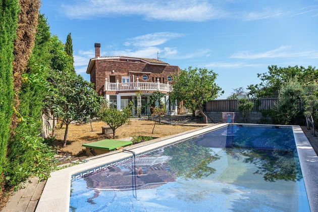 Foto 2 de Xalet en venda a Teià de 5 habitacions amb terrassa i piscina