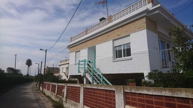 Foto 1 de Casa rural en venda a El Faro - El Dossel de 2 habitacions amb terrassa i jardí
