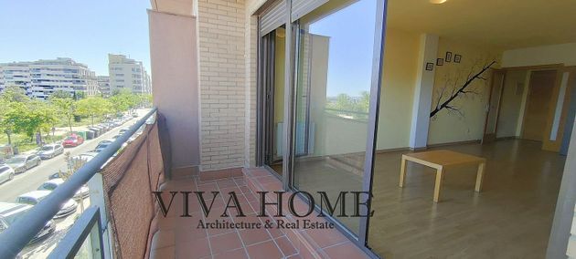 Foto 1 de Venta de piso en Centro - Rivas-Vaciamadrid de 3 habitaciones con terraza y piscina