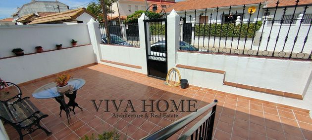 Foto 1 de Venta de casa en Morata de Tajuña de 6 habitaciones con terraza y piscina