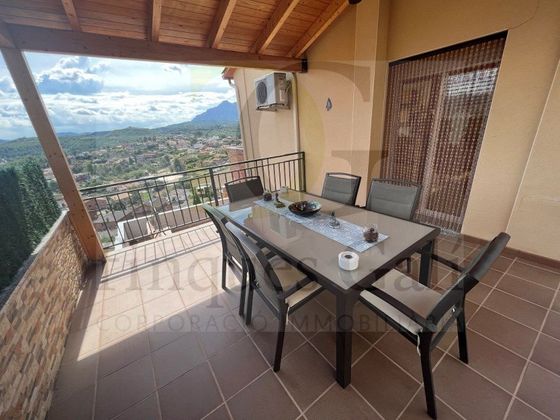 Foto 1 de Casa en venda a Castellgalí de 3 habitacions amb terrassa i piscina