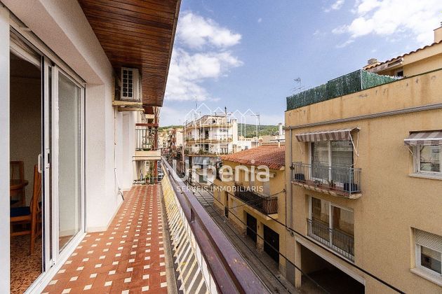 Foto 2 de Pis en venda a Canet de Mar de 4 habitacions amb terrassa i balcó