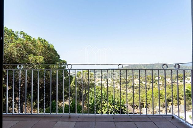Foto 2 de Casa en venda a Santa Susanna de 6 habitacions amb terrassa i piscina
